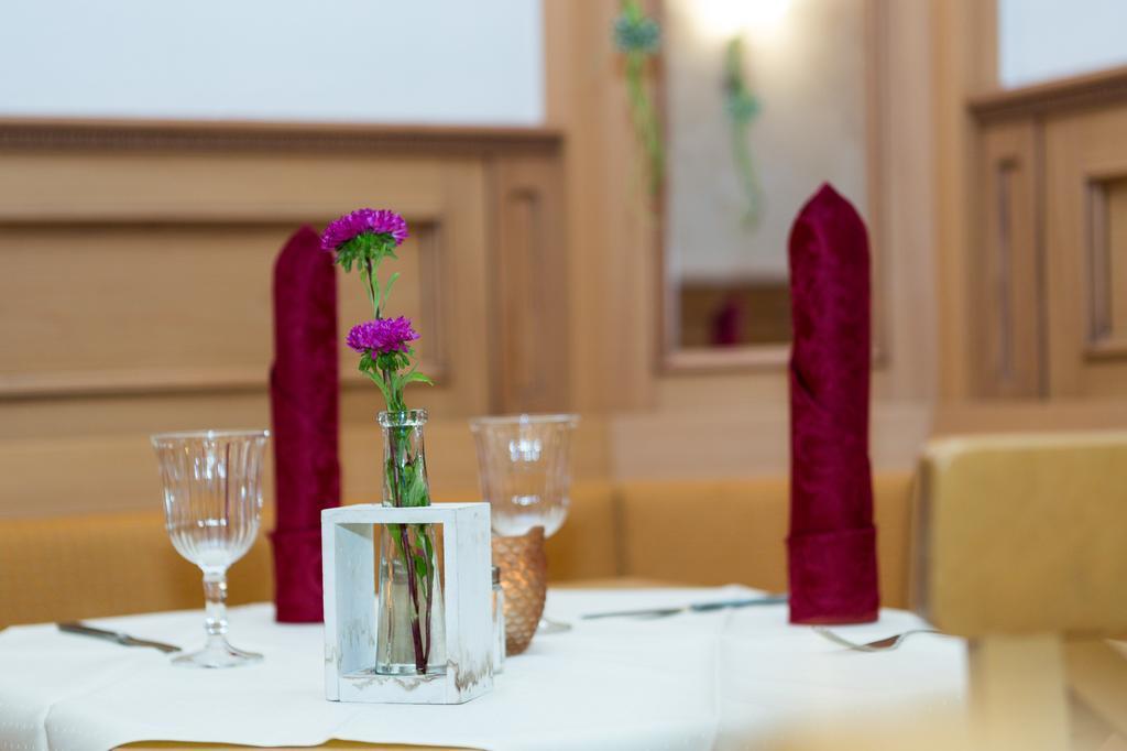 Hotel Zur Eisenbahn Renningen Zewnętrze zdjęcie