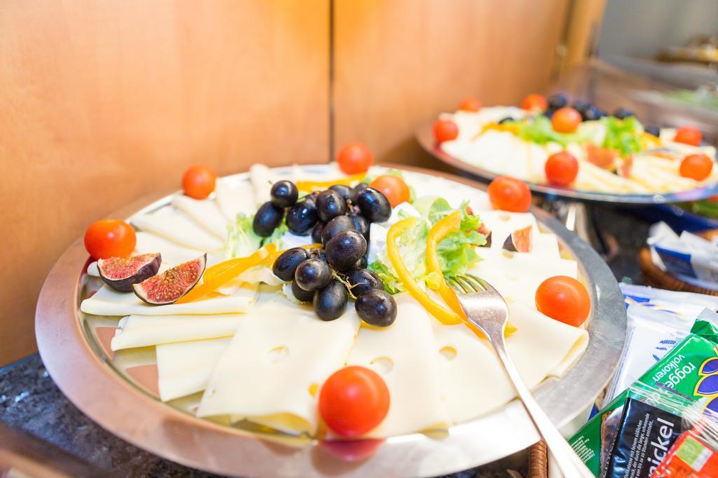 Hotel Zur Eisenbahn Renningen Zewnętrze zdjęcie
