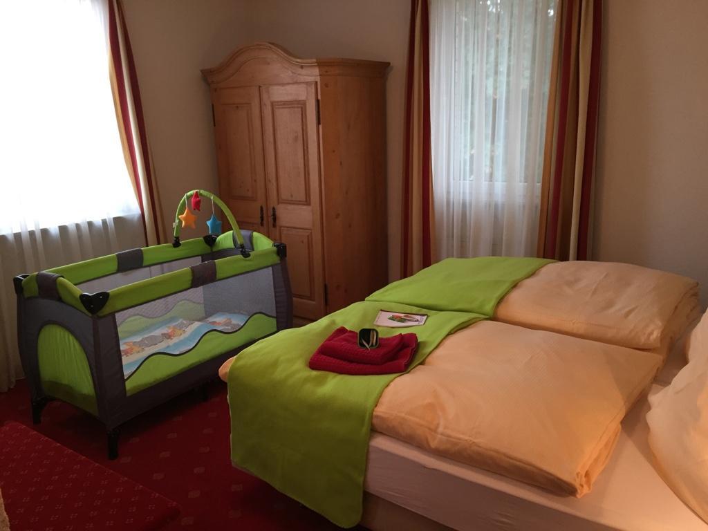 Hotel Zur Eisenbahn Renningen Zewnętrze zdjęcie