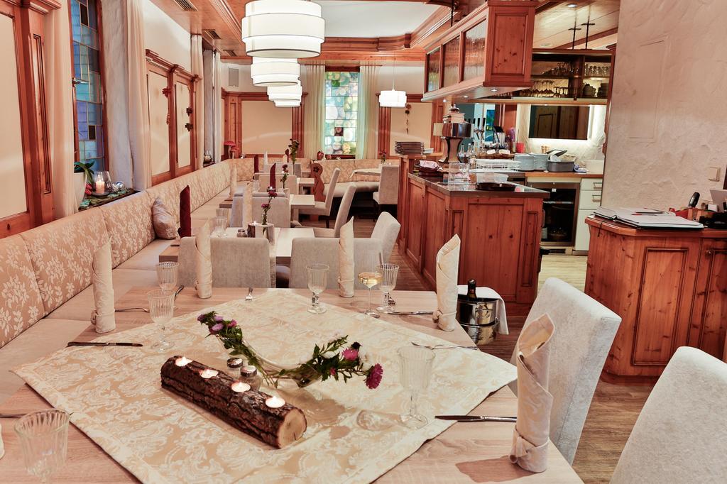Hotel Zur Eisenbahn Renningen Zewnętrze zdjęcie