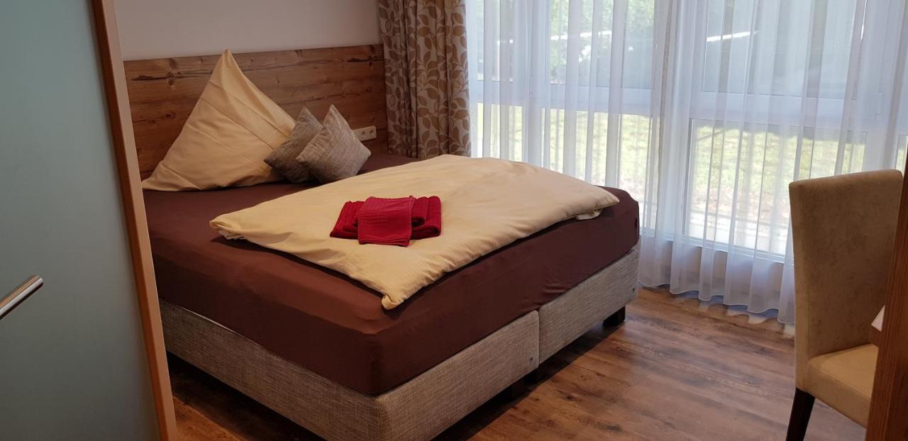 Hotel Zur Eisenbahn Renningen Zewnętrze zdjęcie